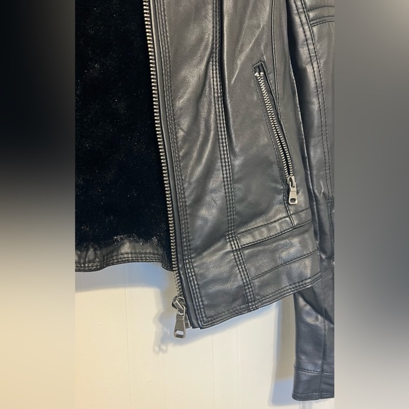 Vintage Faux Leather Jacket - Picture 5 of 7